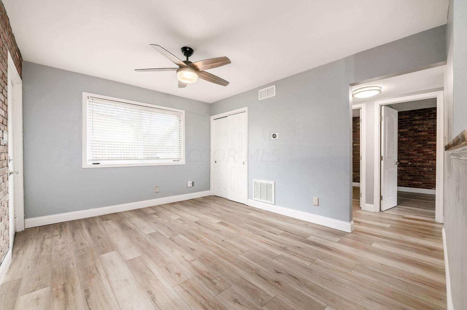 199 5th Ave, Columbus OH  43201-5206 exterior