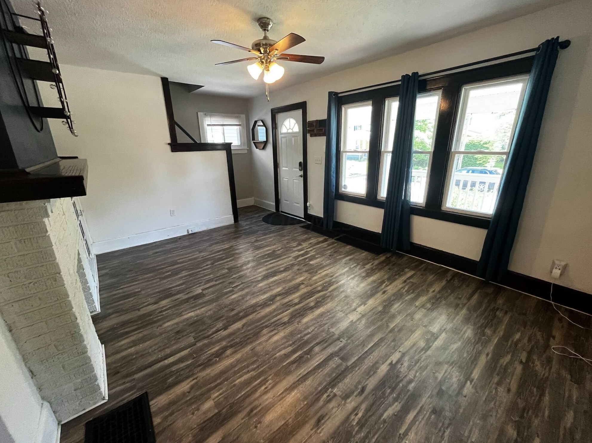 1432 Minnesota Ave, Columbus, OH 43211