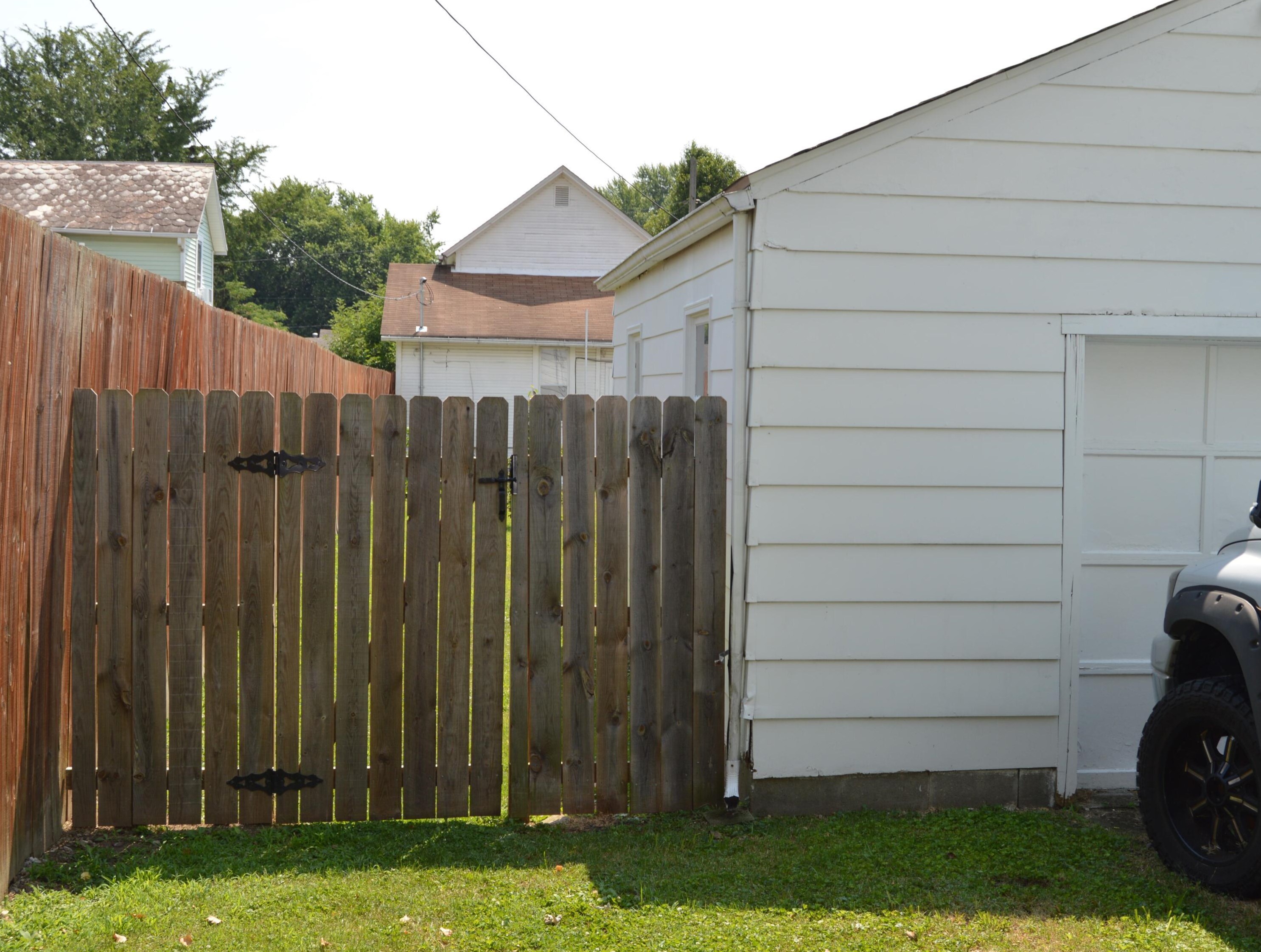 317 Madison Ave, Lancaster OH  43130-3120 exterior