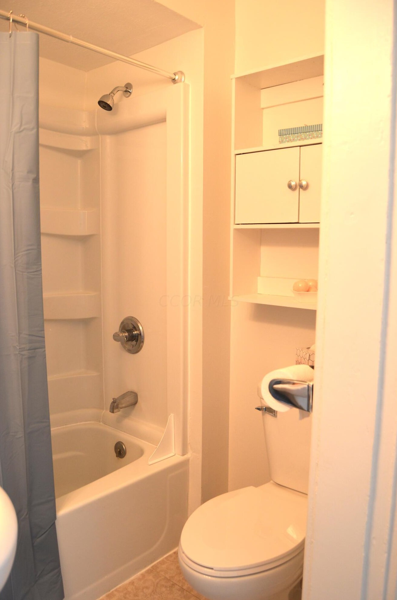 317 Madison Ave, Lancaster OH  43130-3120 exterior