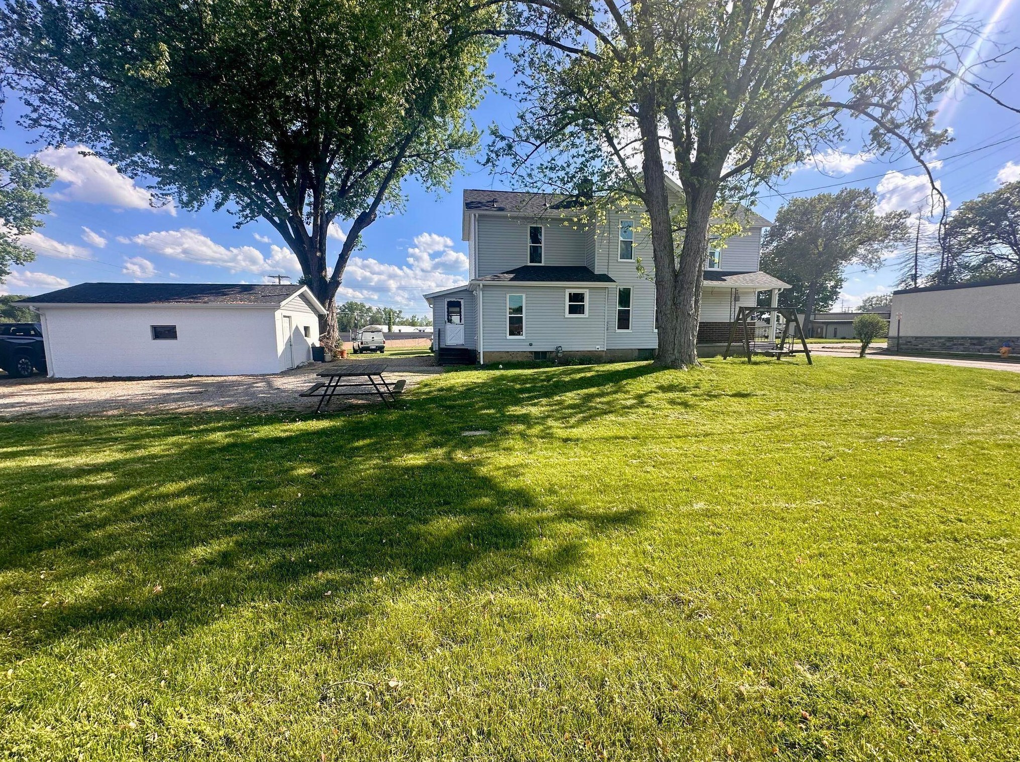 1156 Central Ave, Zanesville, OH 43701