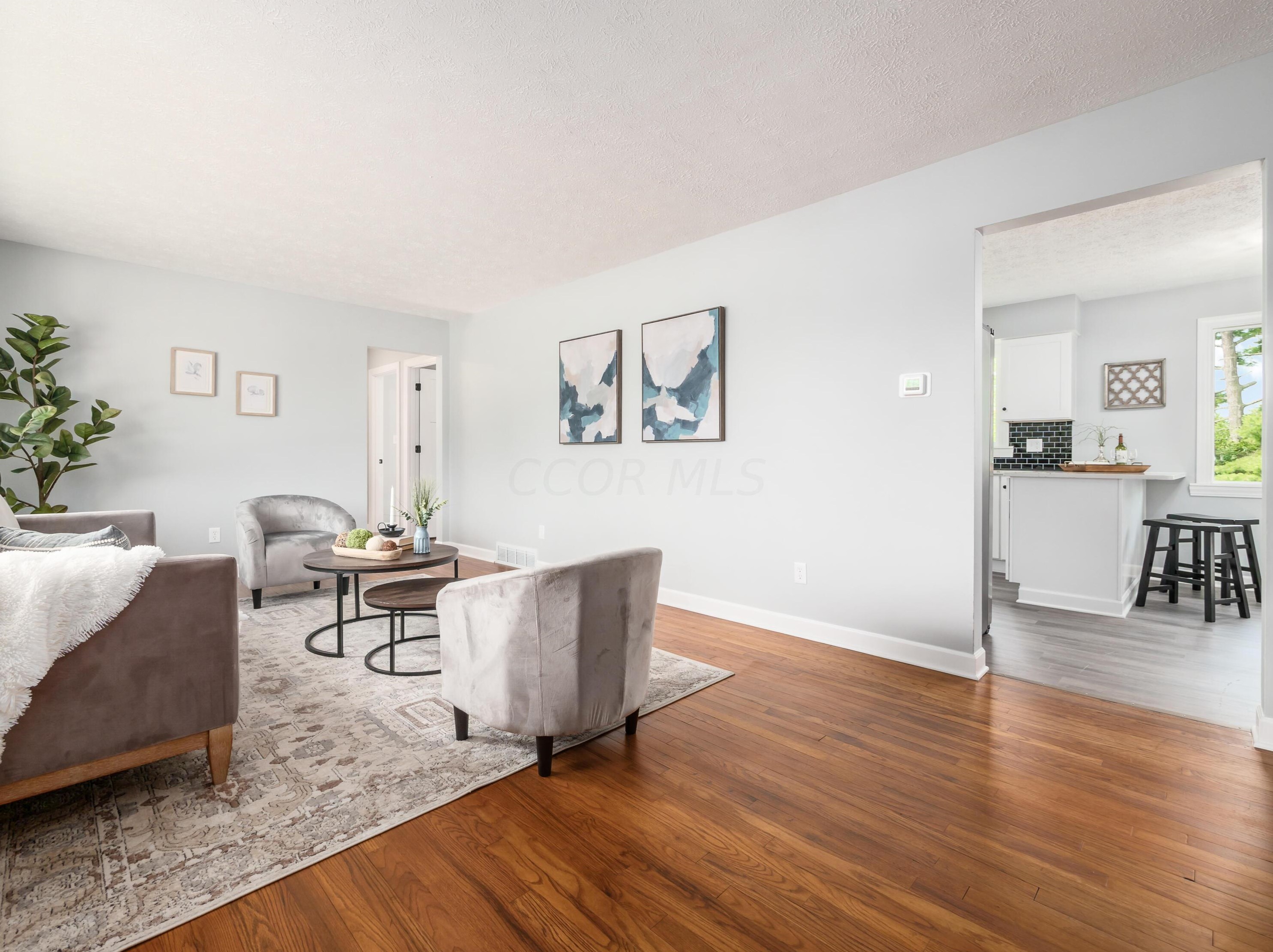3321 Clime Rd, Columbus, OH 43223-3436