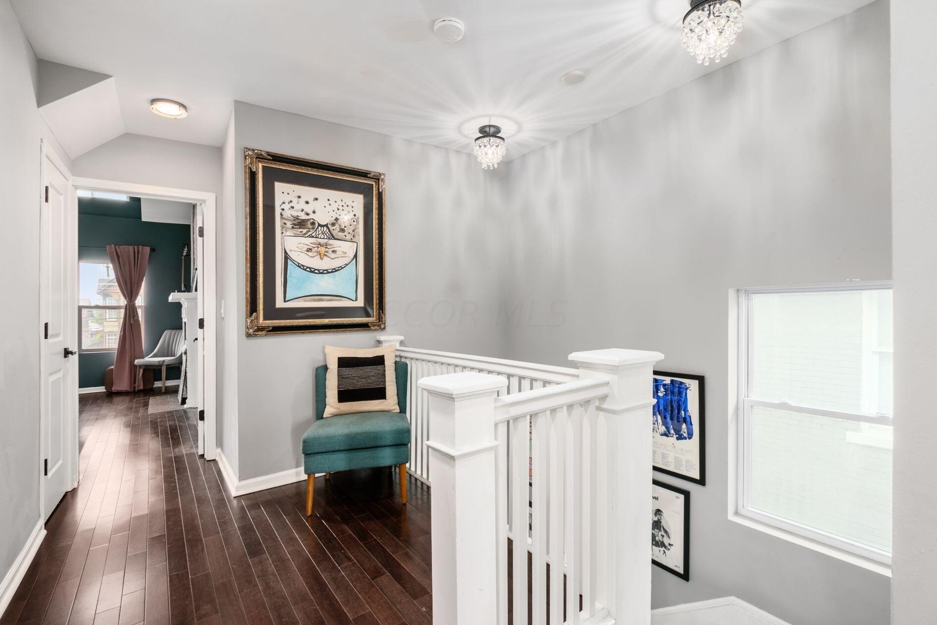 1385 Long St, Columbus OH  43203-1990 exterior