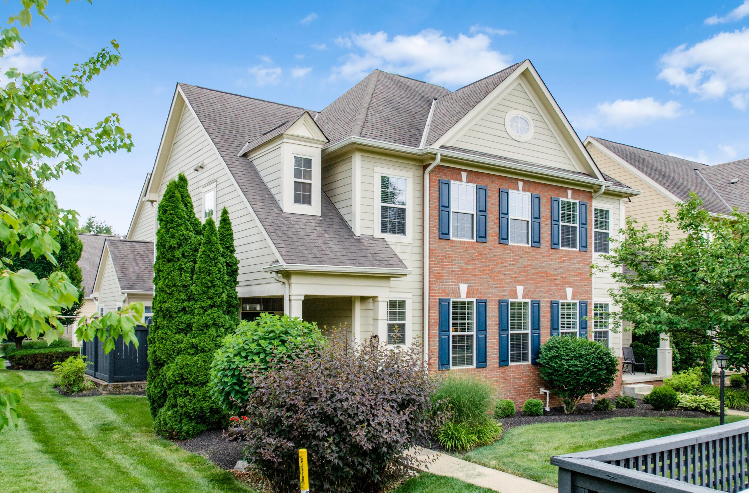 6695 Cooperstone Dr #76, Dublin, OH 43017