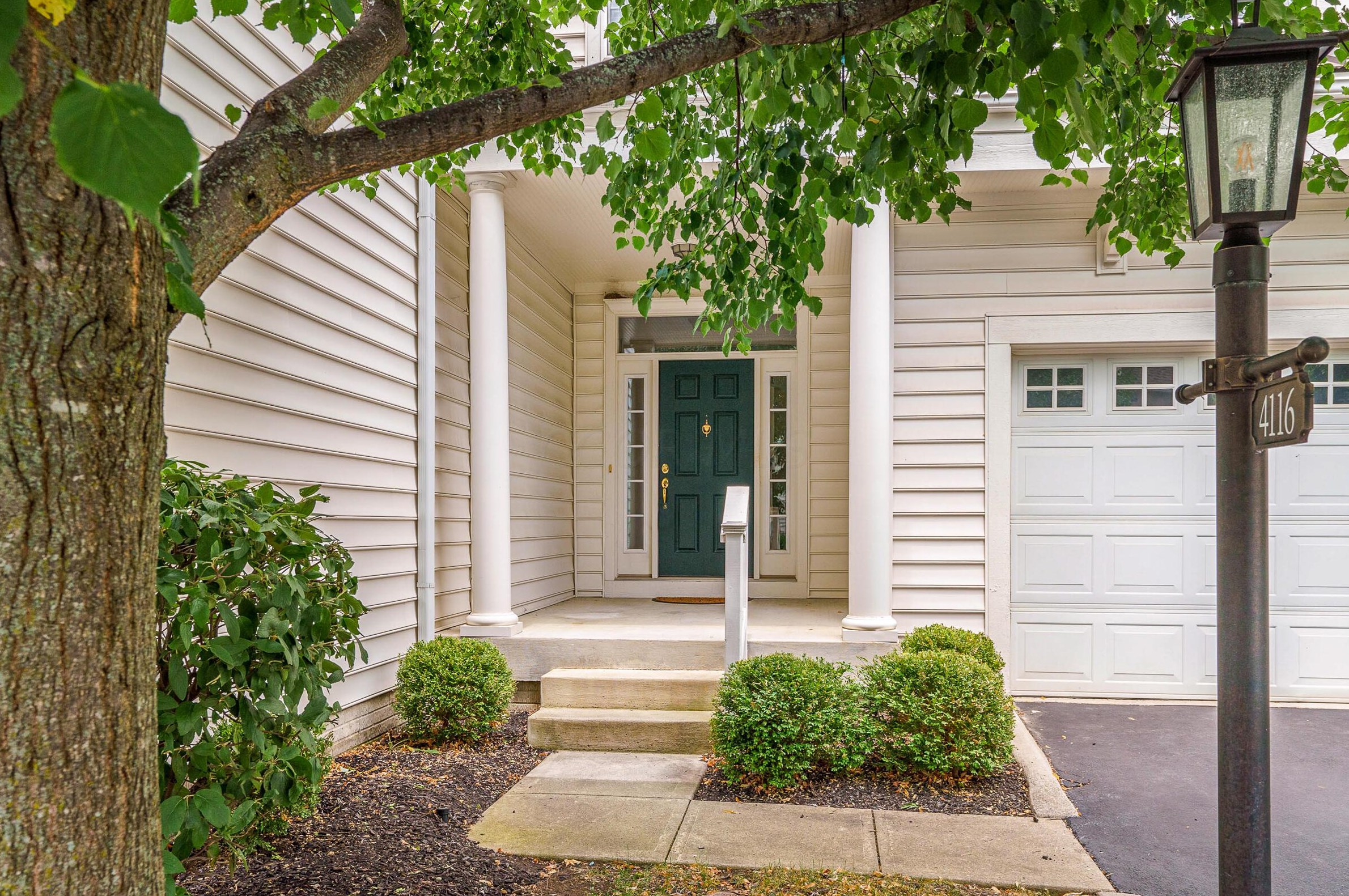 4116 Bryant Park Dr, Dublin, OH 43016
