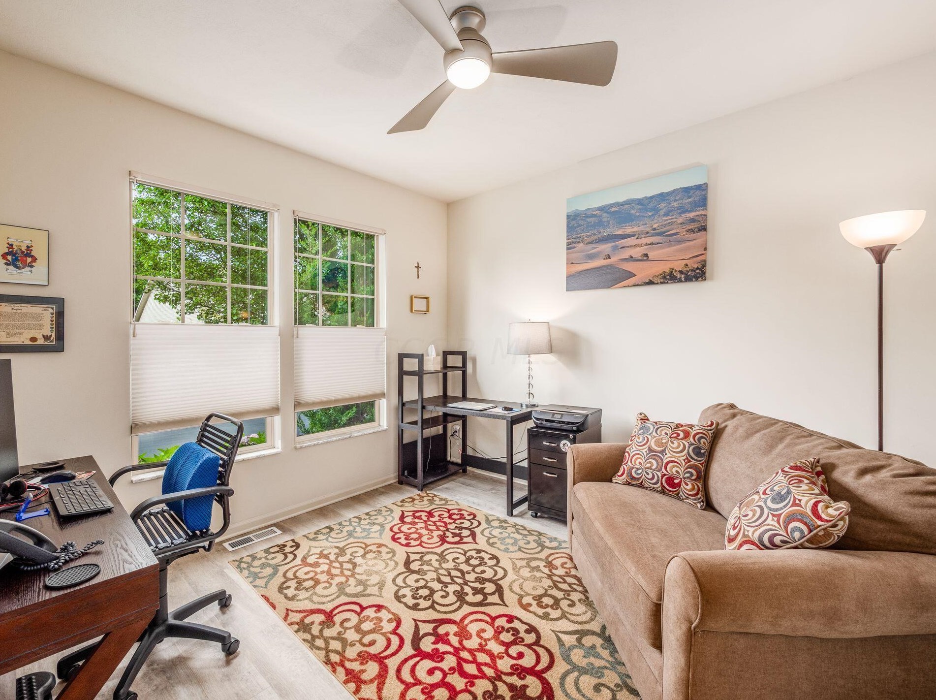 5937 Coventry Hurst Ln, Hilliard OH  43026-7395 exterior