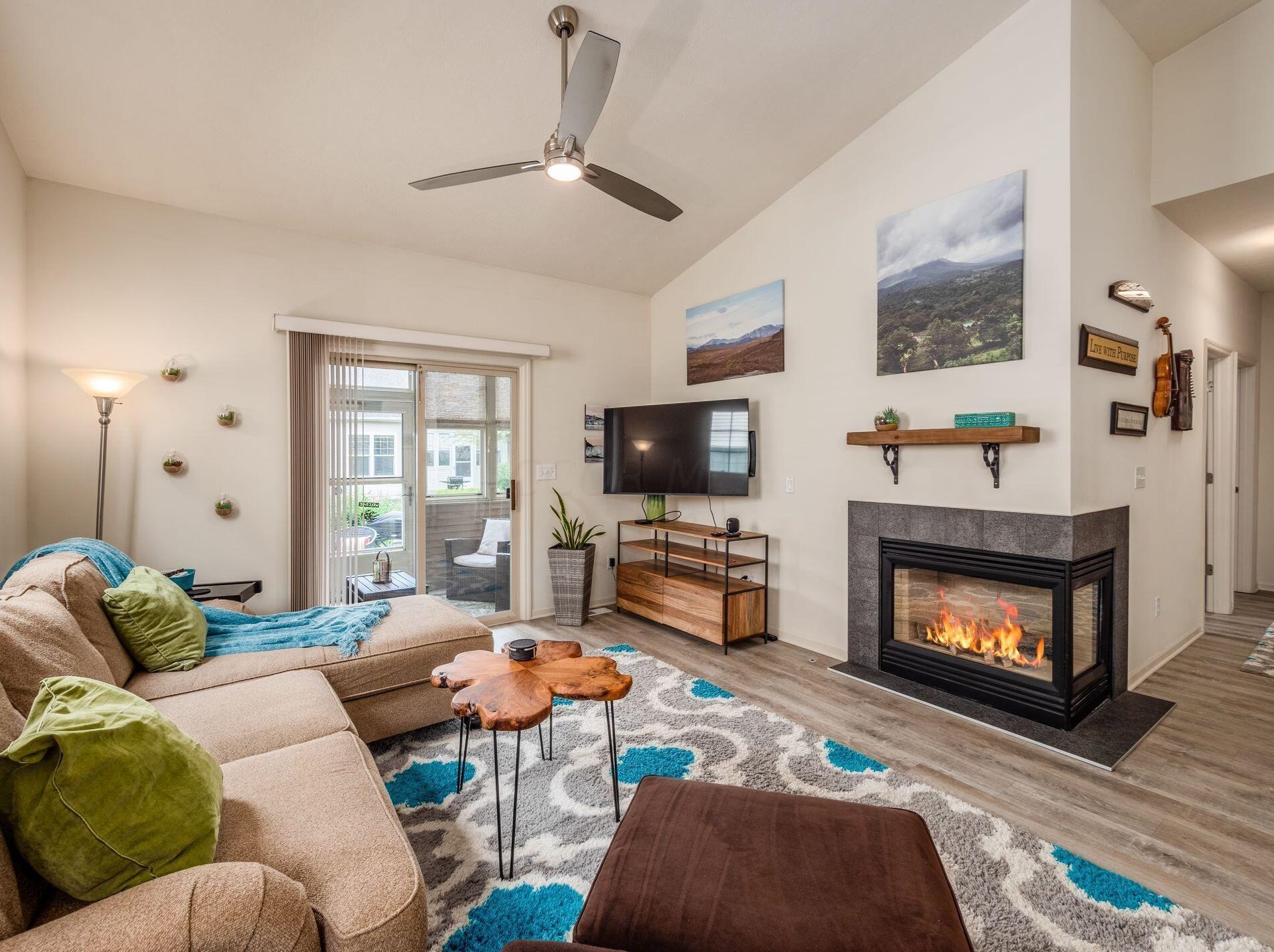 5937 Coventry Hurst Ln, Hilliard OH  43026-7393 exterior