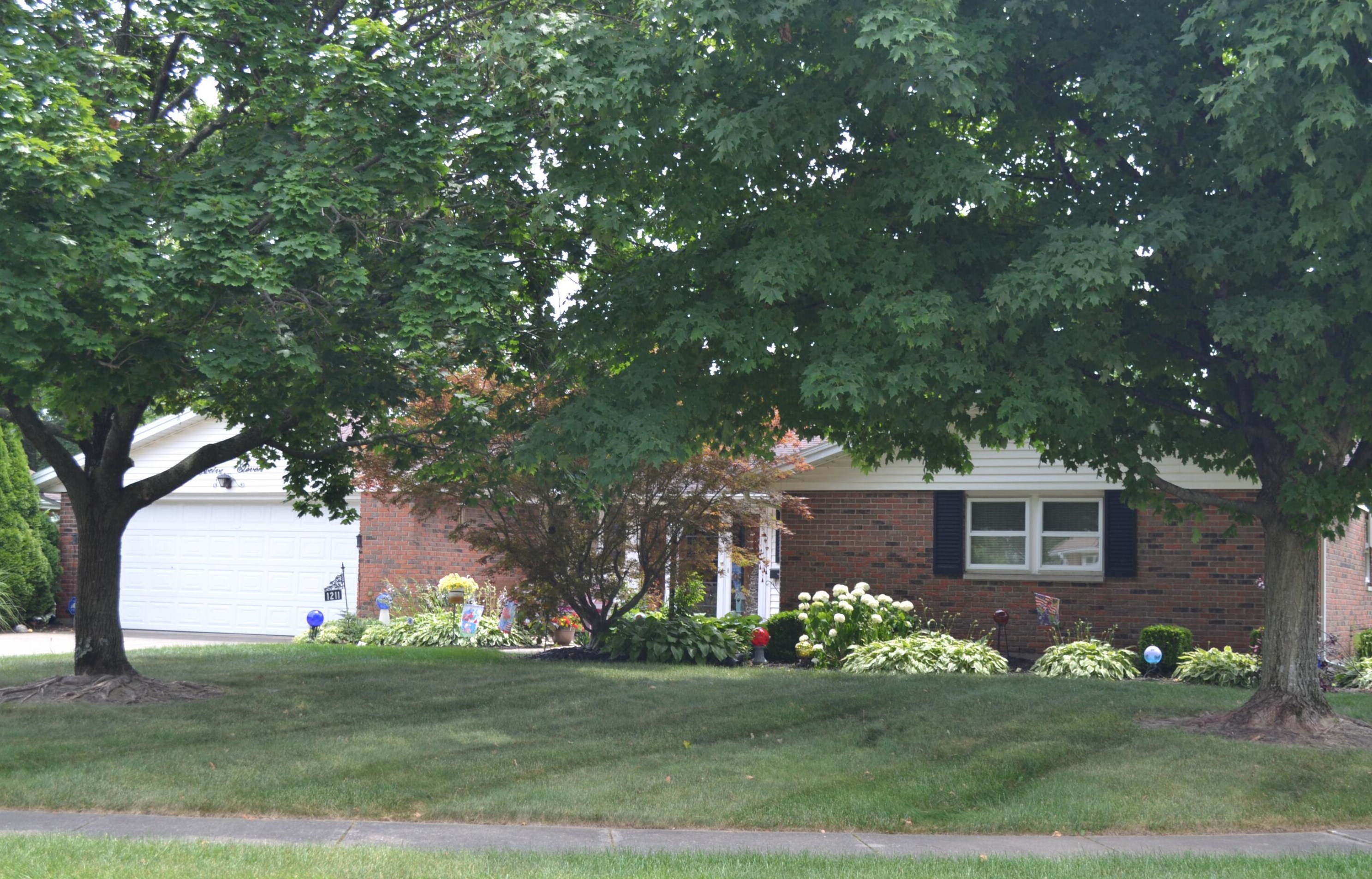 1211 Imperial Blvd, Springfield, OH 45503