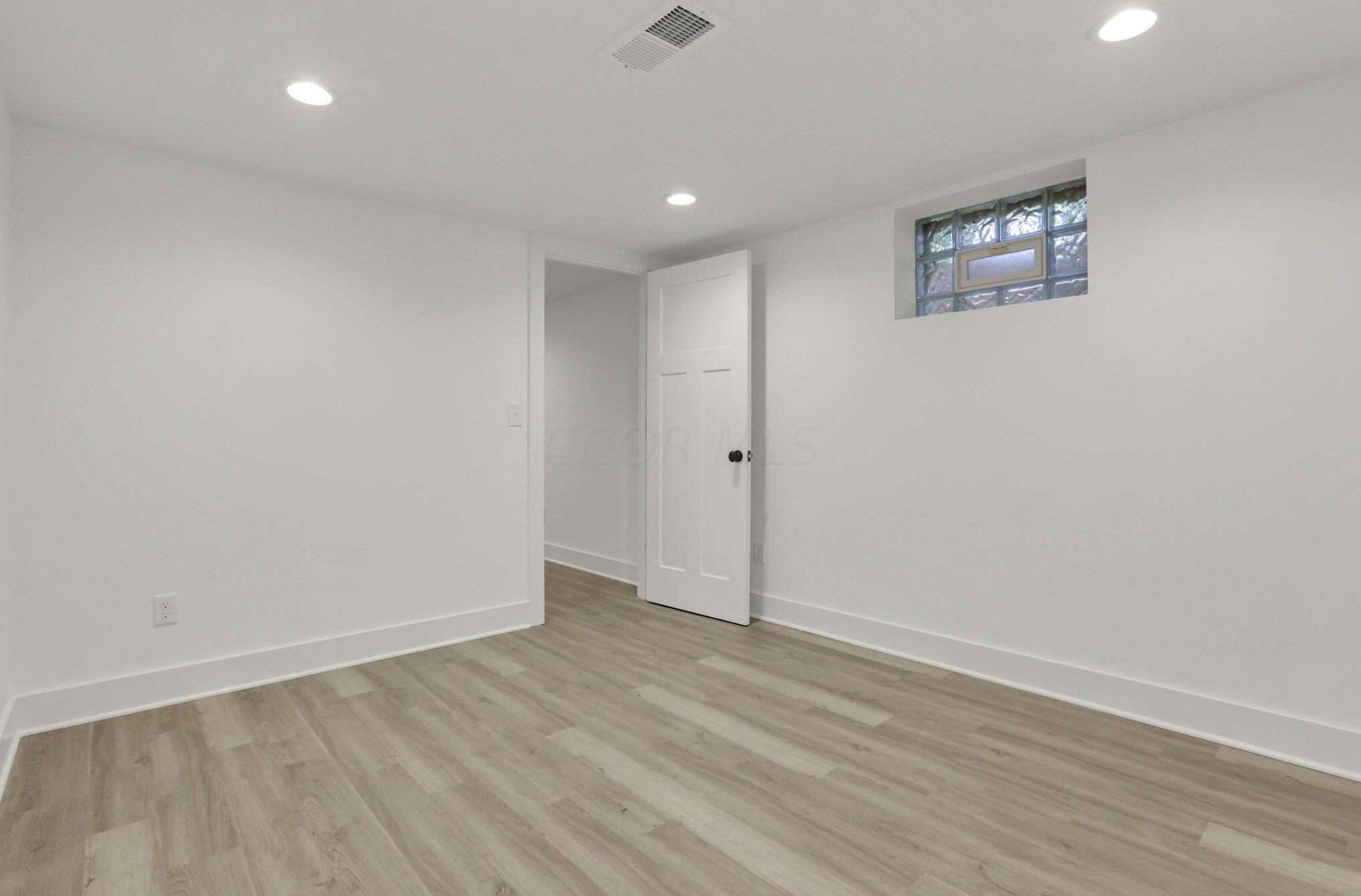 1660 Tremont Rd, Columbus OH  43212-1129 exterior