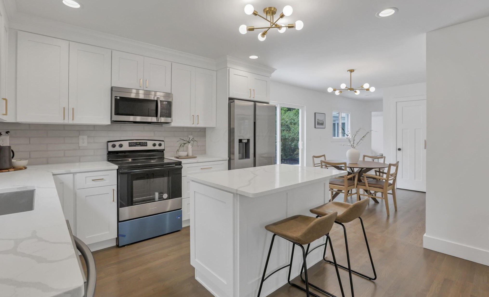 1660 Tremont Rd, Columbus OH  43212-1129 exterior