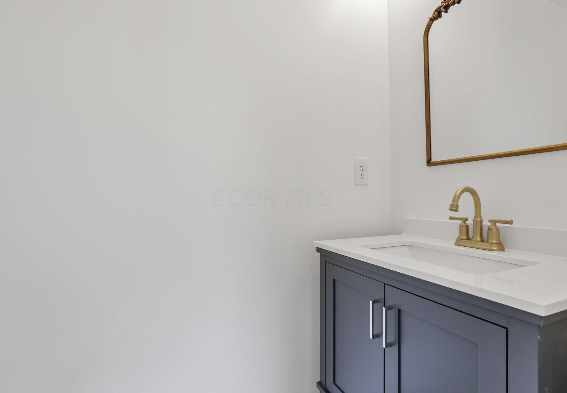 1660 Tremont Rd, Columbus OH  43212-1129 exterior