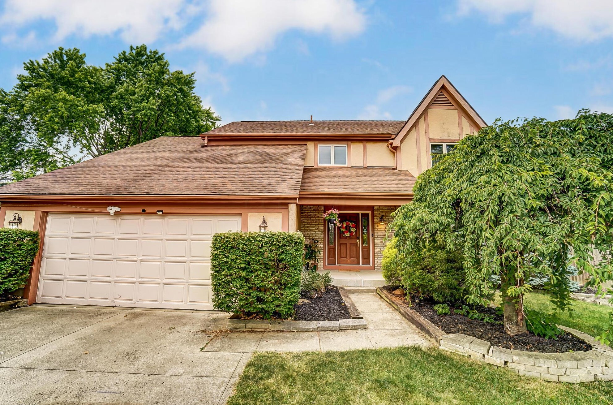 2354 Sherwington Ct, Dublin, OH 43016