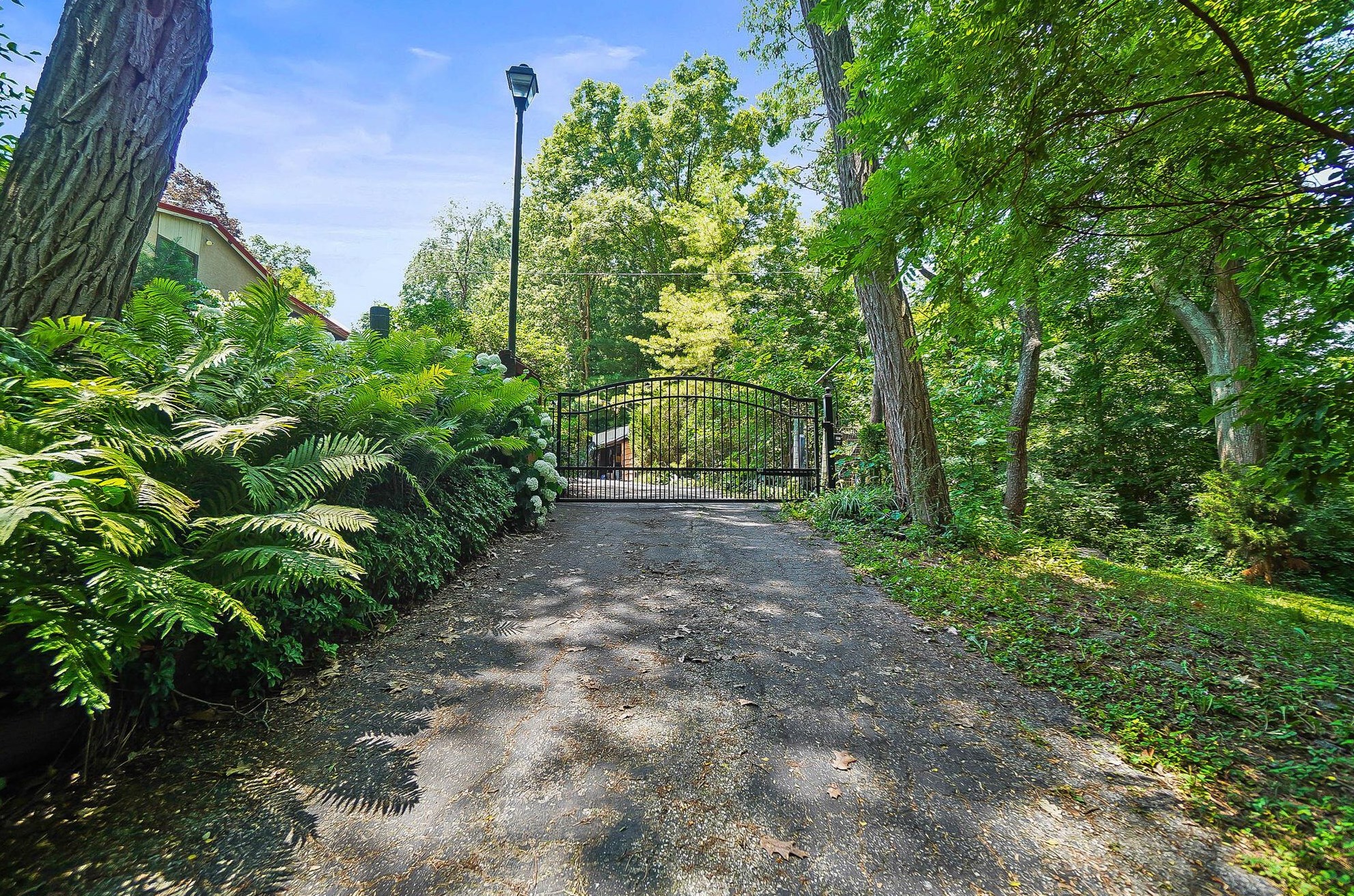 6286 Olentangy River Rd, Delaware, OH 43015