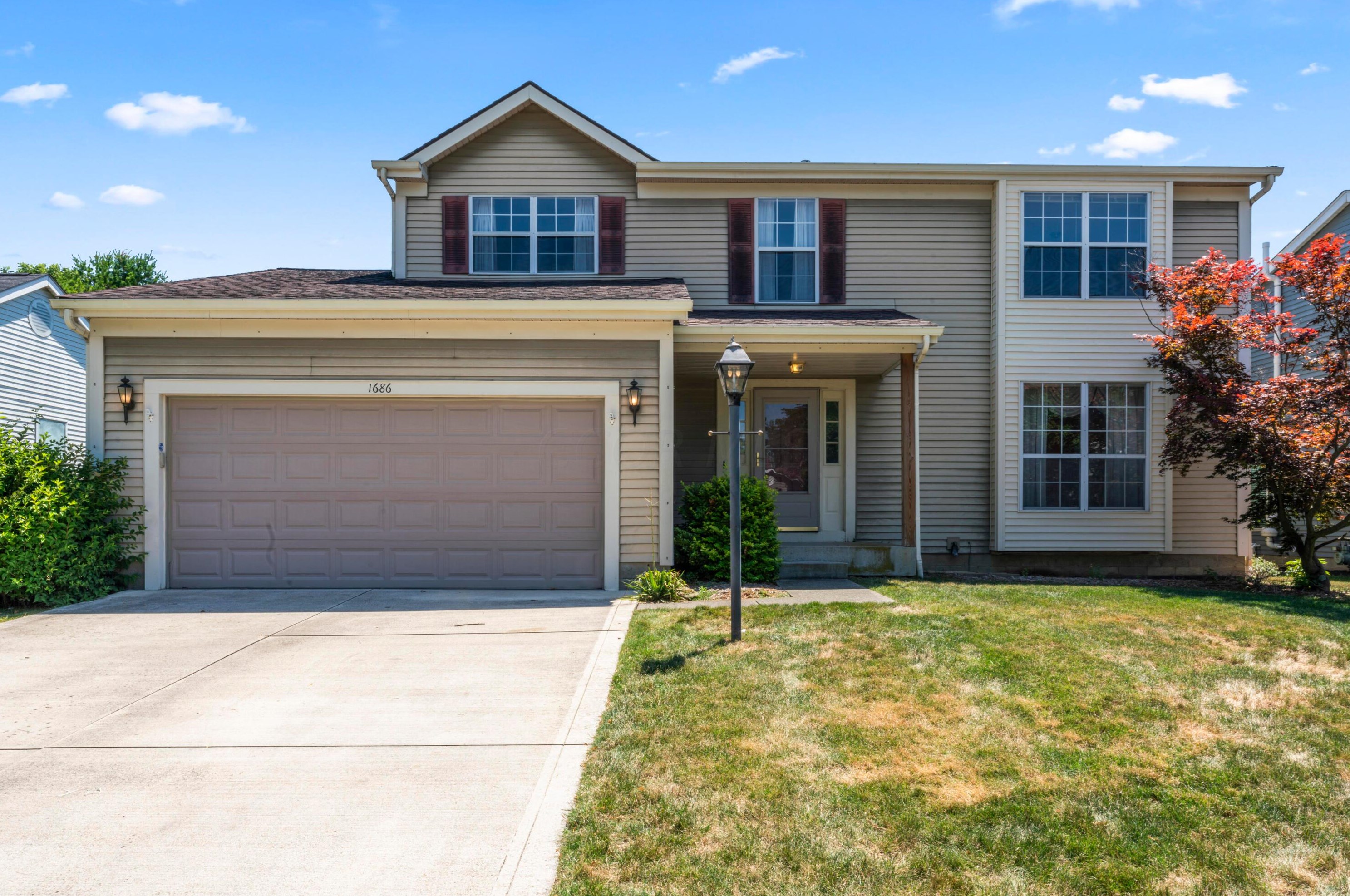 1686 Galleon Blvd, Hilliard, OH 43026