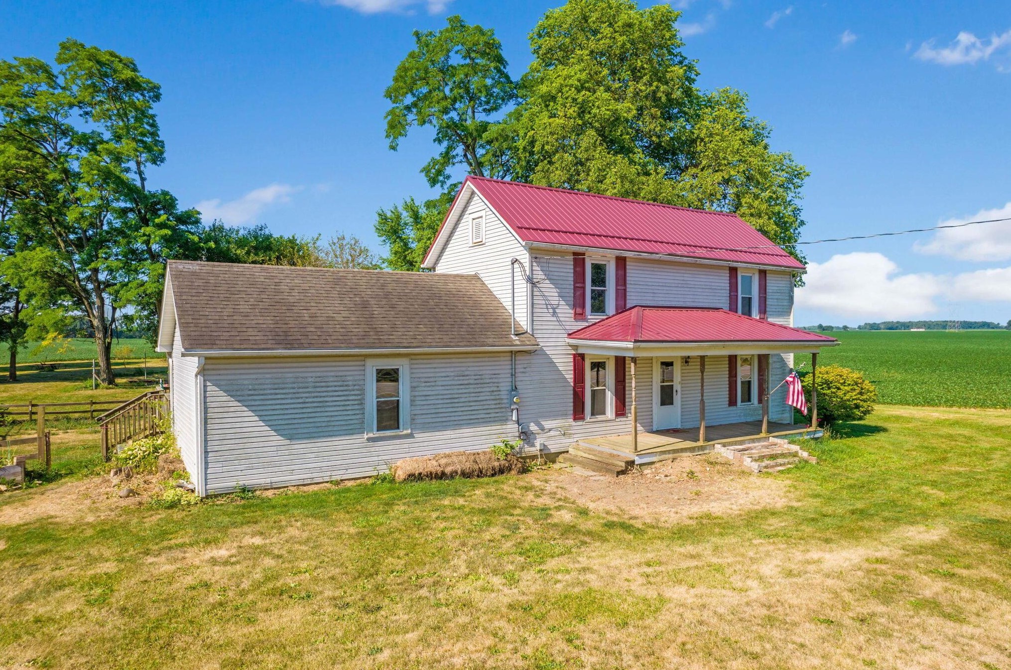 9673 State Route 56, Williamsport, OH 43164