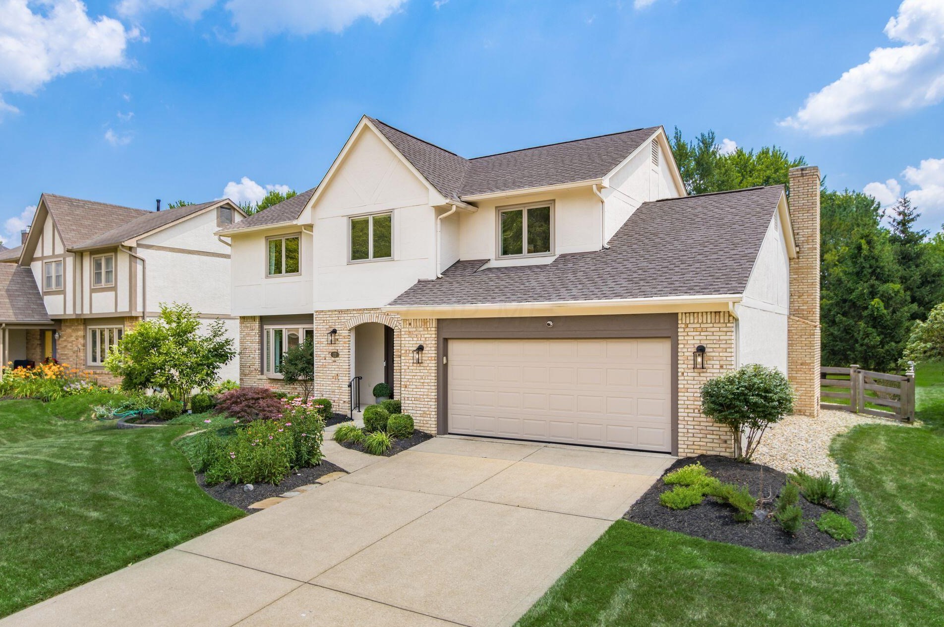 22 Juniper Ave, Westerville, OH 43081