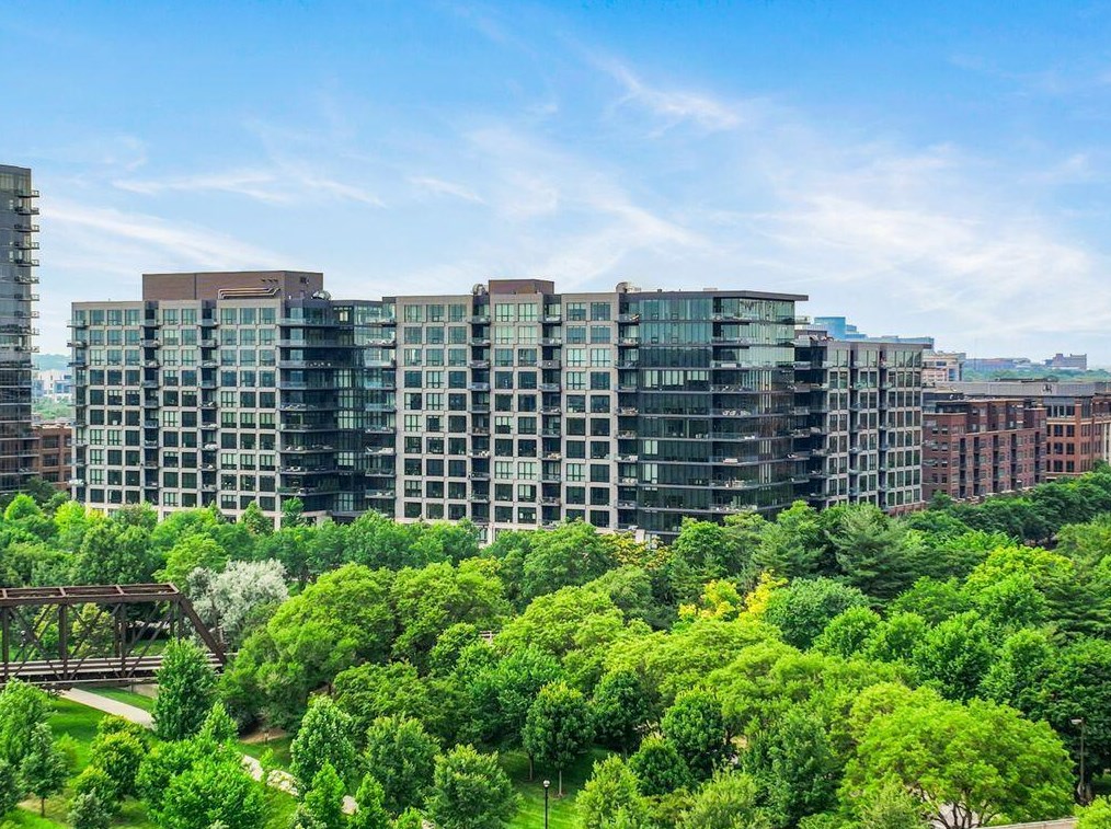 250 Spring St, Columbus OH  43215-2626 exterior