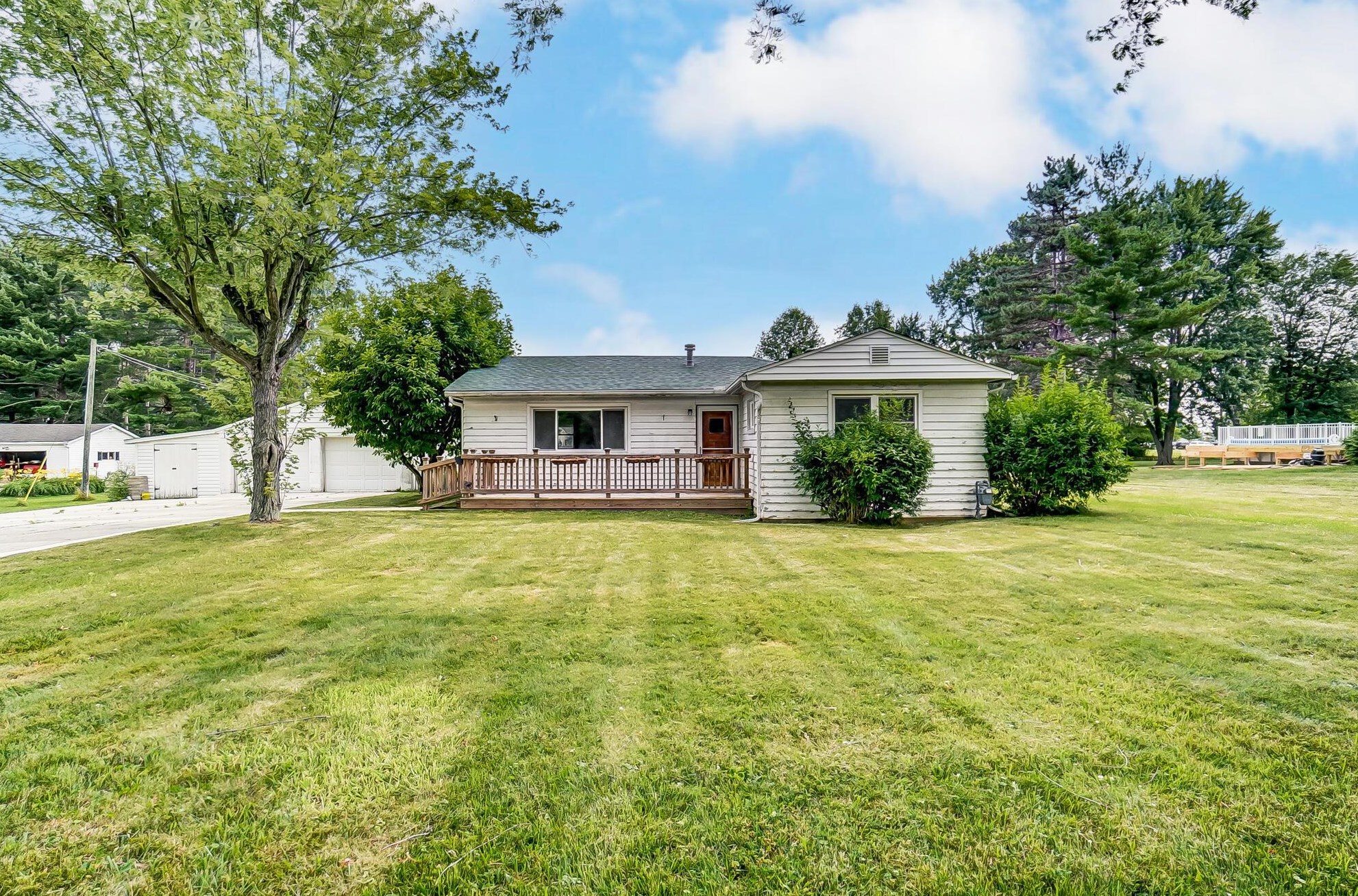 244 N Parkway Dr, Delaware, OH 43015