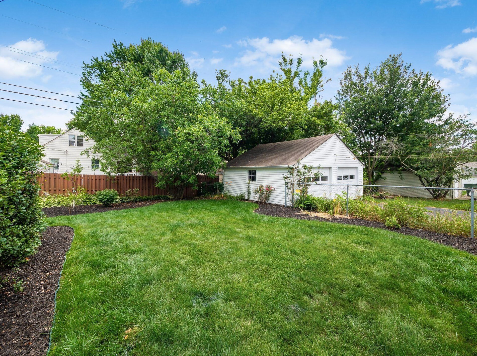 405 Richards Rd, Columbus OH 43214-3738 exterior