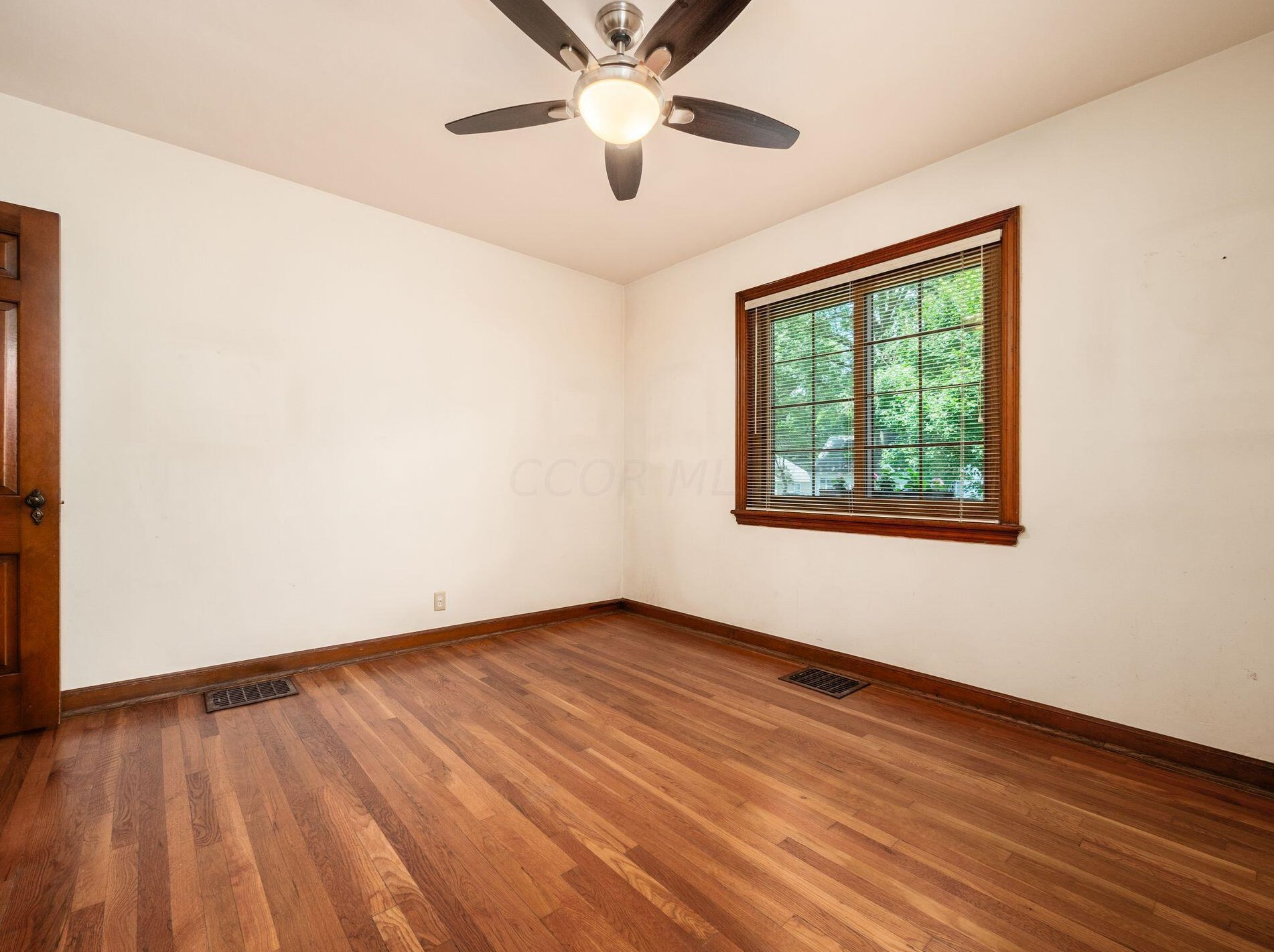 405 Richards Rd, Columbus OH 43214-3738 exterior