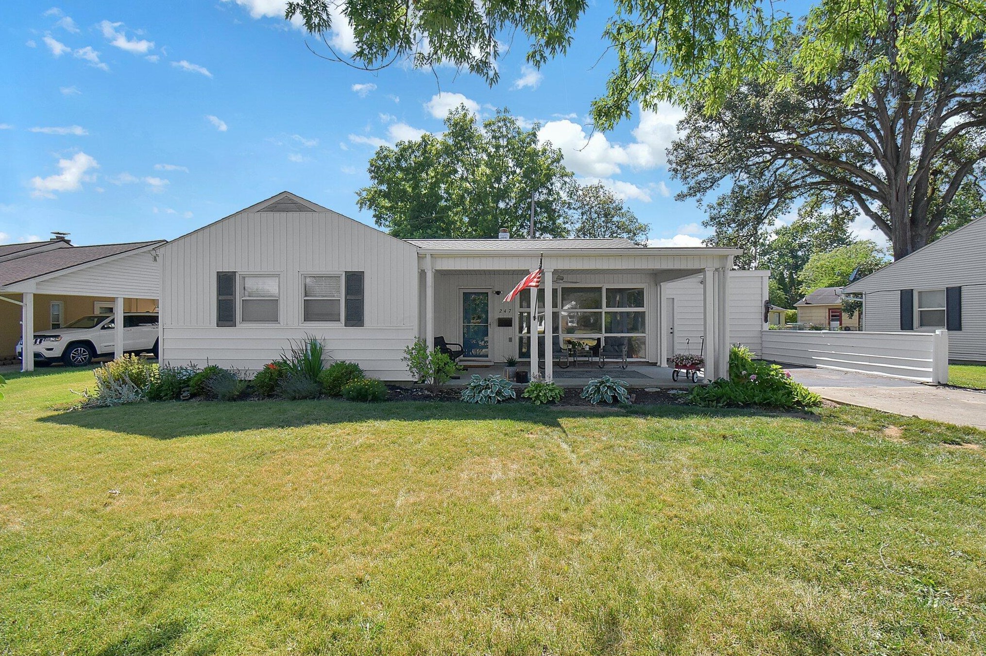 247 Merriman Dr, West Jefferson, OH 43162
