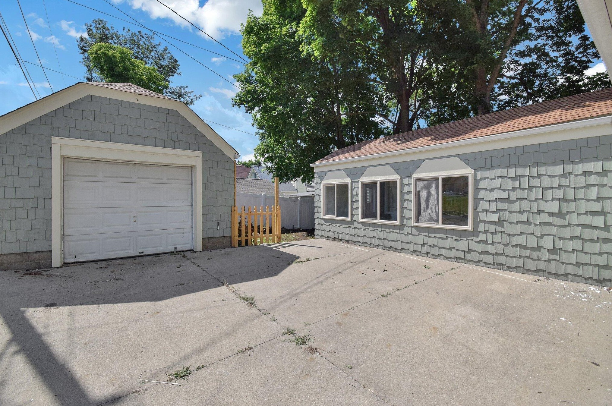105 N Mckenzie St, Mount Vernon, OH 43050