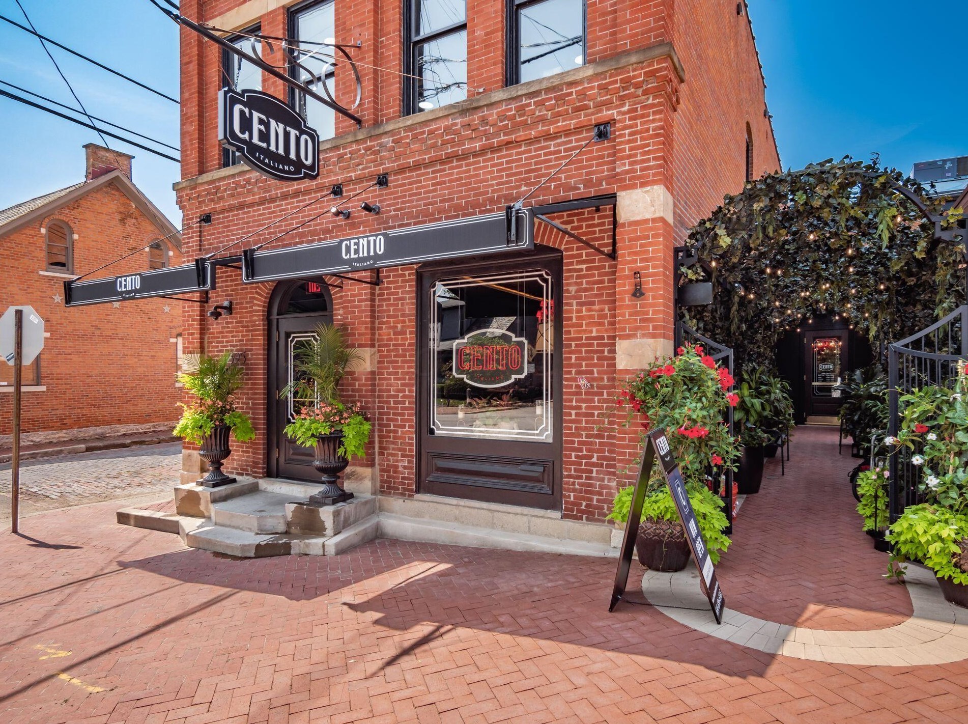 293 Reinhard Ave, Columbus OH  43206-2773 exterior