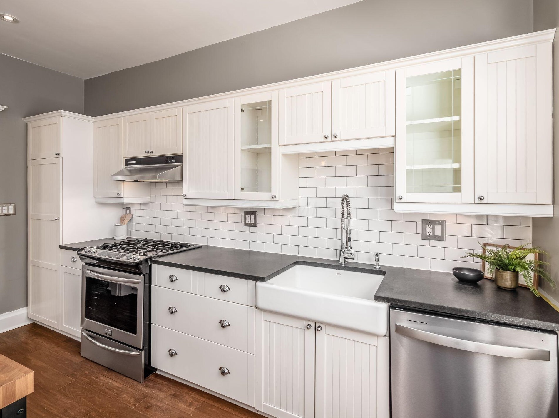 293 Reinhard Ave, Columbus OH  43206-2773 exterior