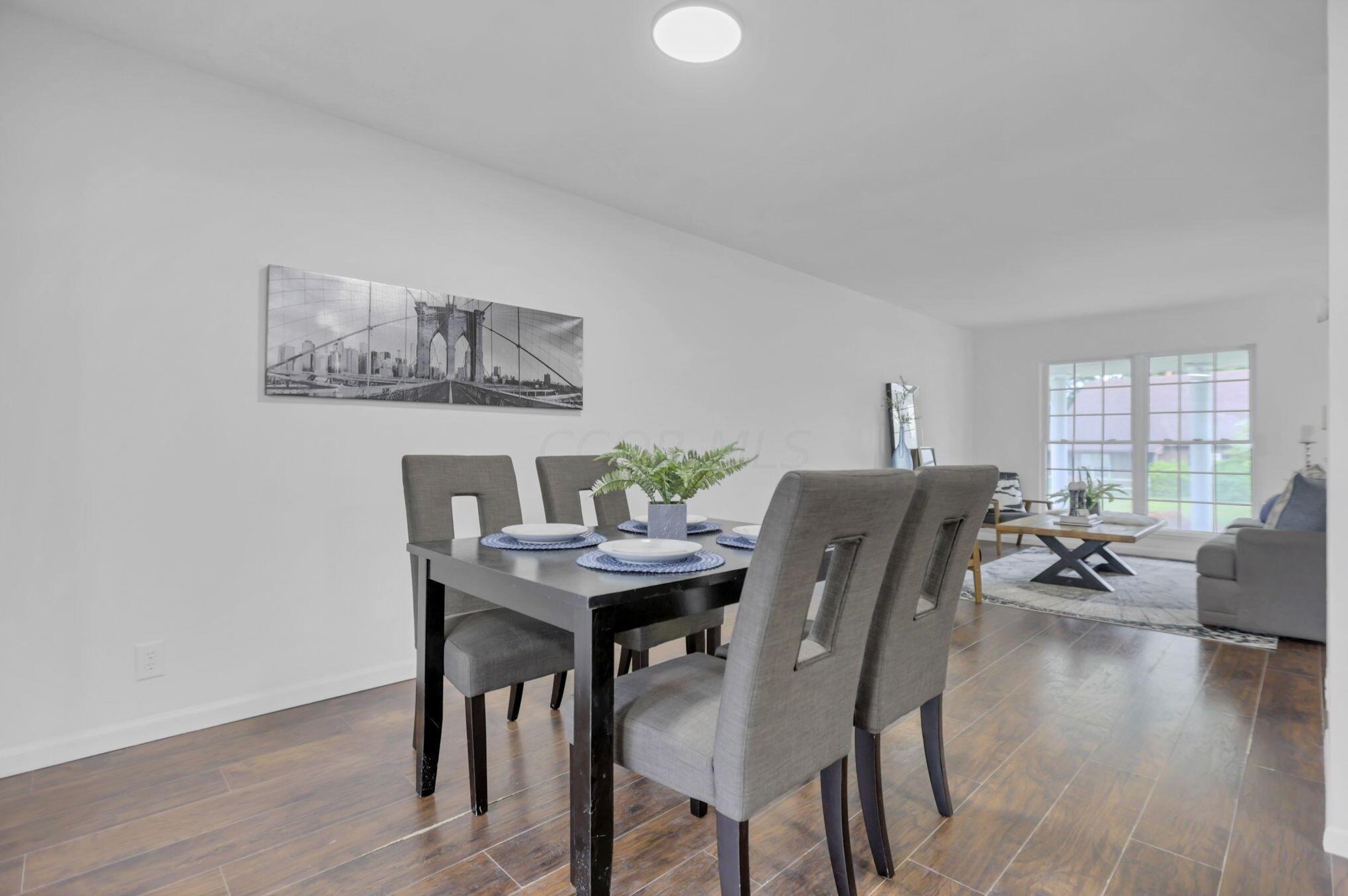 169 Lincolnshire Rd, Columbus OH 43230-2322 exterior