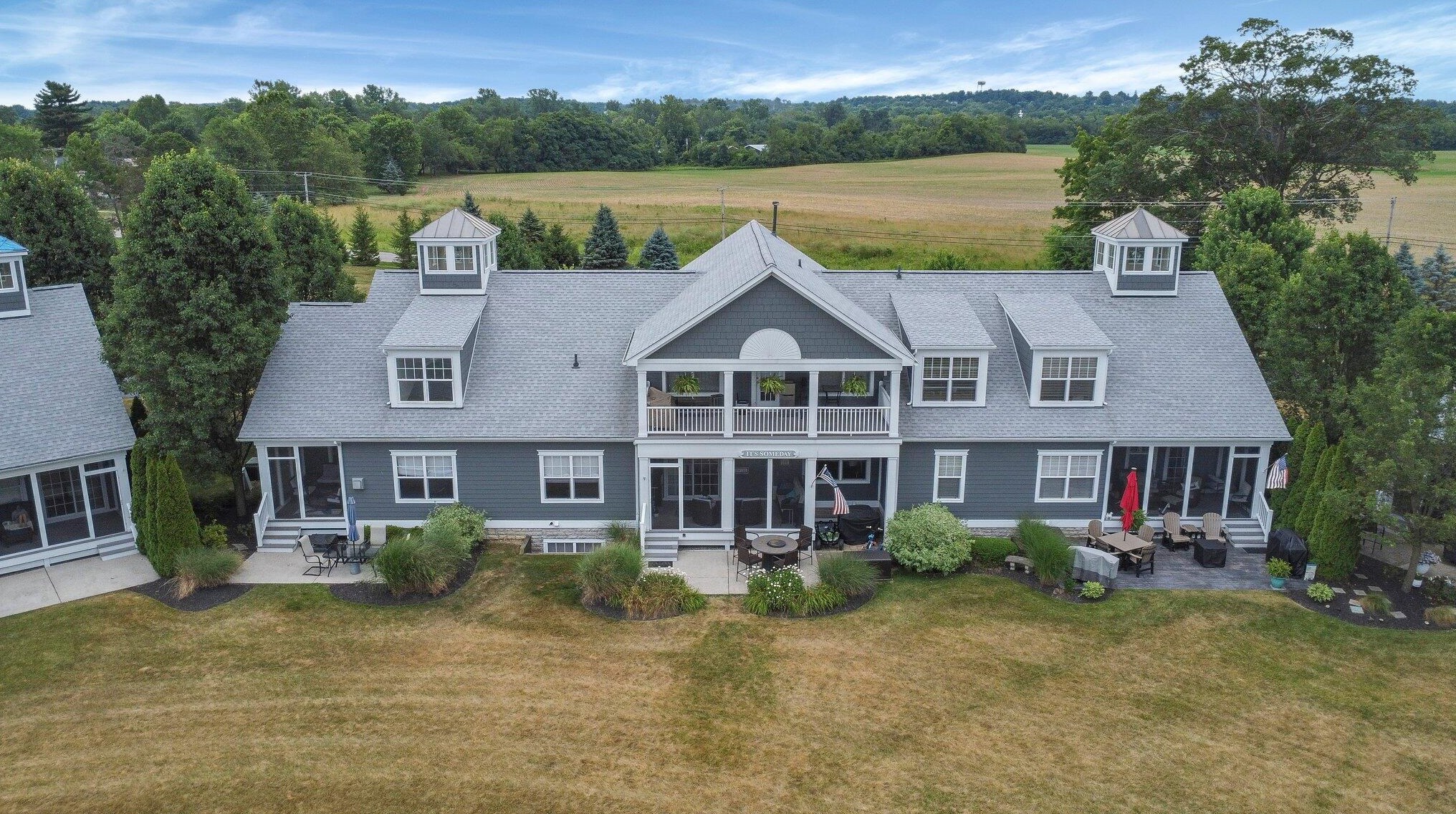 14849 Harbor Point Dr E, Thornville, OH 43076