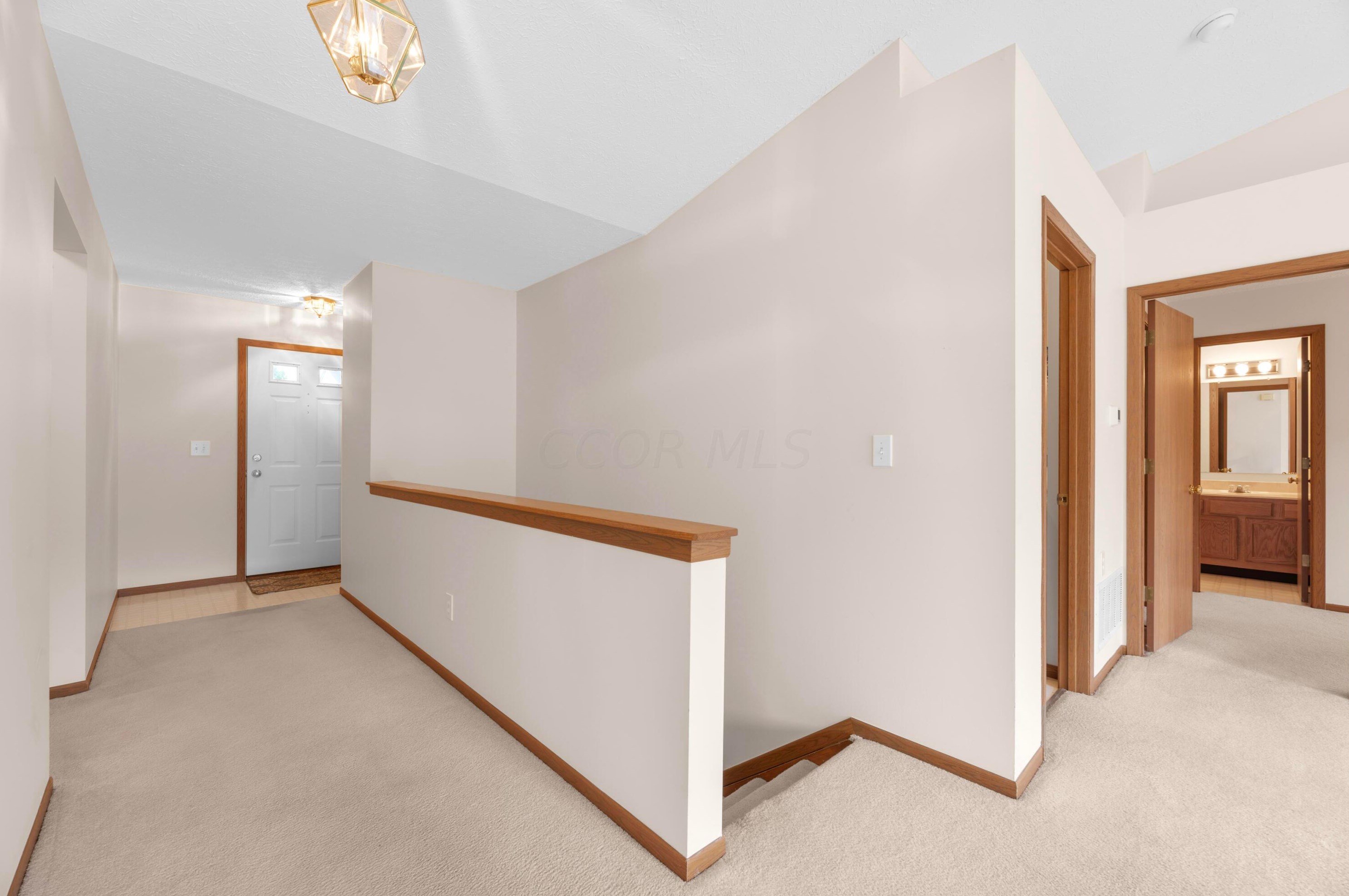 4420 Jennydawn Pl, Hilliard, OH 43026