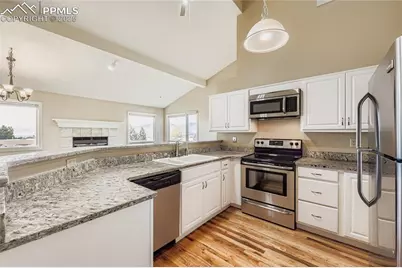 368 Mission Hill Way, Colorado Springs, CO 80921 - Photo 12