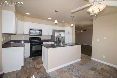 7465 Sun Prairie Drive, Colorado Springs, CO 80925 - Photo 14