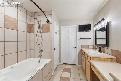 960 Ponderosa Way #B, Woodland Park, CO 80863 - Photo 26