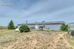 9672 Avenida Hermosa View, Fountain, CO 80817 - Photo 6