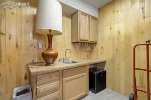 2249 Glenwood Cir, Colorado Springs, CO 80909 - Photo 20