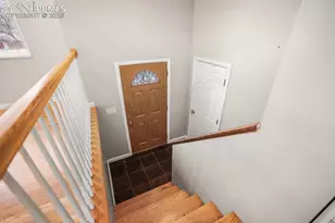 4539 Bella Dr, Colorado Springs, CO 80918 - Photo 2