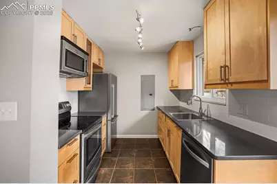 4539 Bella Drive, Colorado Springs, CO 80918 - Photo 8