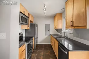 4539 Bella Dr, Colorado Springs, CO 80918 - Photo 8