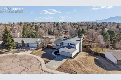 5255 Omega Way, Colorado Springs, CO 80917 - Photo 2