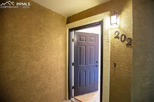 1965 Montura View, Colorado Springs, CO 80919 - Photo 4