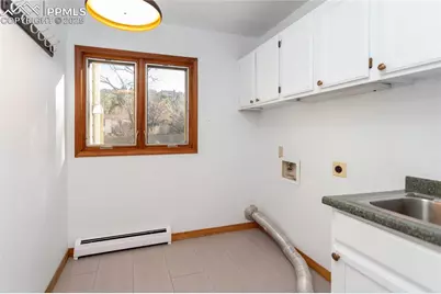 135 Broadmoor Hills Drive, Colorado Springs, CO 80906 - Photo 14