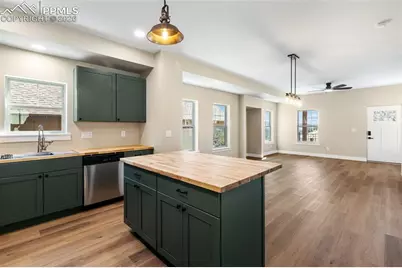 207 W Womack Avenue, Cripple Creek, CO 80813 - Photo 14