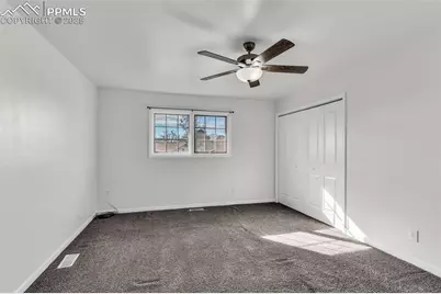 7 Kingsbridge Place, Pueblo, CO 81001 - Photo 2