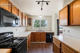 4428 Bramble Ln, Colorado Springs, CO 80925 - Photo 14