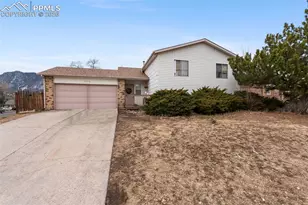 3750 Trail Rock Pl, Colorado Springs, CO 80906 - Photo 4