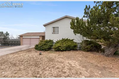 3750 Trail Rock Place, Colorado Springs, CO 80906 - Photo 2