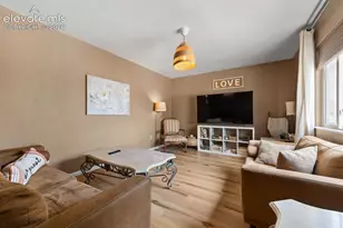 219-221 W Harmony Dr, Pueblo, CO 81007 - Photo 2