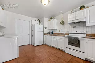 219-221 W Harmony Dr, Pueblo, CO 81007 - Photo 4