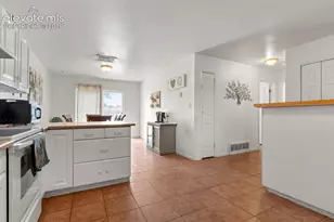 219-221 W Harmony Dr, Pueblo, CO 81007 - Photo 6